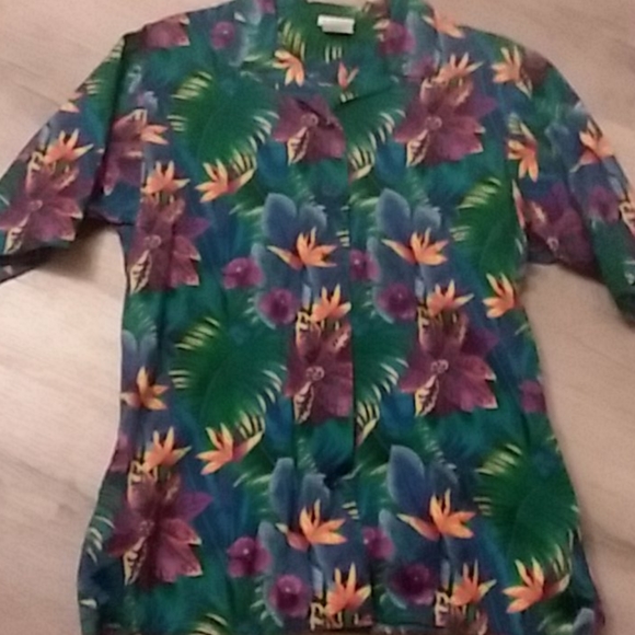 UTY Apparel - Picture 1 of 5
